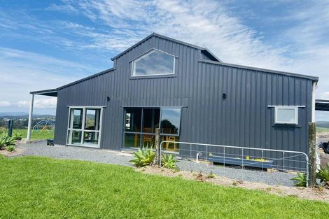 Photo of property in 157 Tui Glen Road, Haruru, 0204