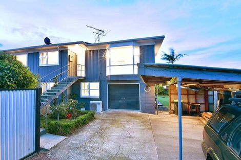 Photo of property in 39 Alice Avenue, Orewa, 0931