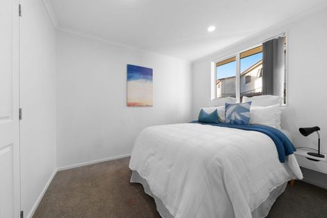 Photo of property in 8 Nykki Place, Papakura, 2110