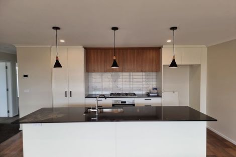 Photo of property in 74 Hokioi Drive, Kenepuru, Porirua, 5022