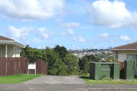 Photo of property in 14b Benchmark Drive, Massey, Auckland, 0614