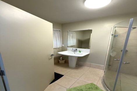 Photo of property in 3/124 Stancombe Road, Flat Bush, Auckland, 2016