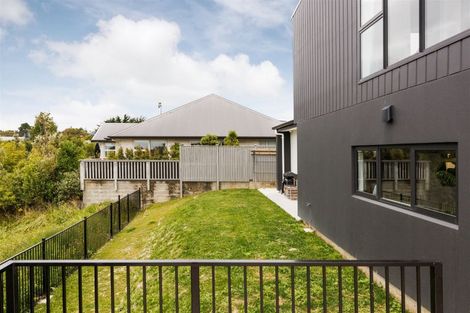 Photo of property in 18 Silkwood Place, Fitzherbert, Palmerston North, 4410