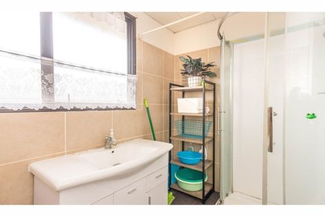 Photo of property in 1 Ireland Place, Ranui, Auckland, 0612