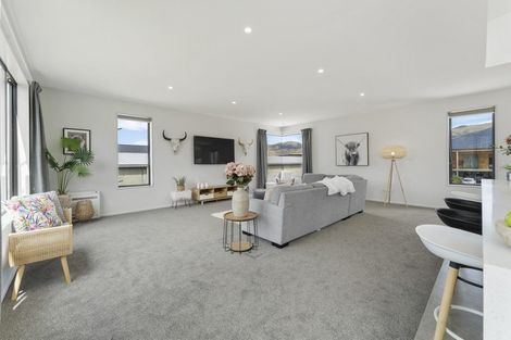 Photo of property in 5 Monaco Drive, Cromwell, 9384
