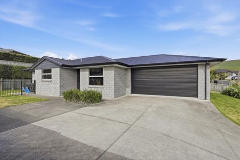 Photo of property in 105 Ballintoy Park Drive, Welcome Bay, Tauranga, 3175