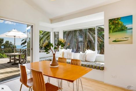 Photo of property in 2 Te Aroha Avenue, Oneroa, Waiheke Island, 1081