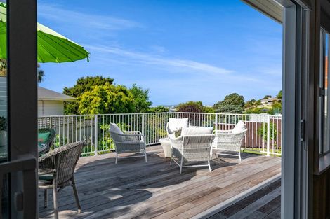 Photo of property in 16 Glen Almond Street, New Plymouth, 4310