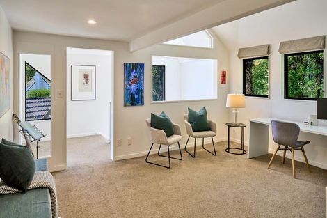 Photo of property in 8 Cheviot Road, Lowry Bay, Lower Hutt, 5013