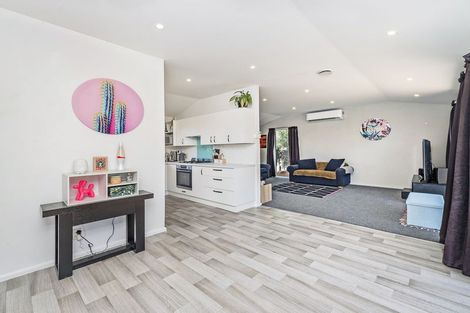 Photo of property in 11 Bayswater Crescent, Bromley, Christchurch, 8062