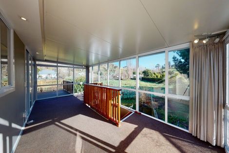 Photo of property in 36a Bruce Street, Hunterville, 4730