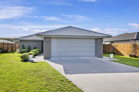 Photo of property in 17 Ohau Crescent, Tikipunga, Whangarei, 0112