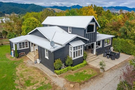 Photo of property in 73 Wakefield Road, Levin, 5571