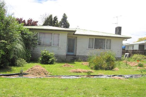 Photo of property in 35 Orchard Rise, Rosehill, Papakura, 2113