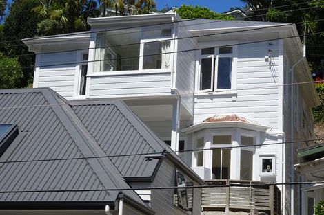 Photo of property in 125 Glenmore Street, Kelburn, Wellington, 6012
