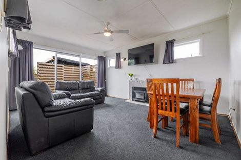 Photo of property in 12 Carthew Street, Feilding, 4702