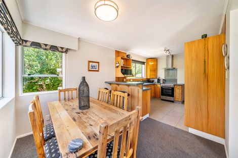 Photo of property in 11 Moray Place, Papakowhai, Porirua, 5024