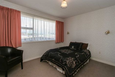 Photo of property in 6 Brookes Street, Inglewood, 4330