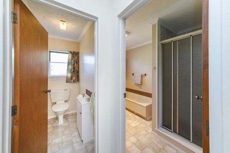 Photo of property in 21 Park View Avenue, Feilding, 4702