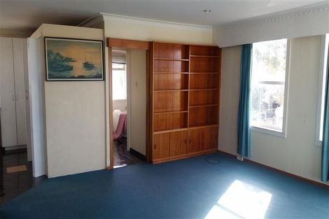 Photo of property in 18 Sulphur Beach Road, Northcote Point, Auckland, 0627