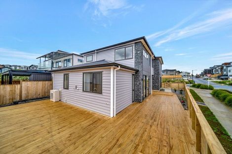 Photo of property in 1 Verdant View Avenue, Flat Bush, Auckland, 2019