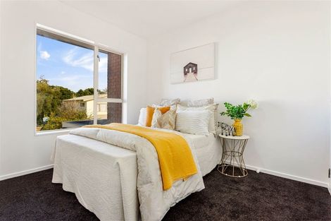 Photo of property in 4/23 Charlenne Close, Ranui, Auckland, 0612