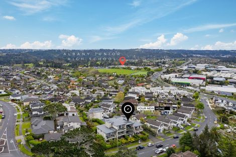 Photo of property in 4/79 Schnapper Rock Road, Schnapper Rock, Auckland, 0632