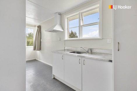 Photo of property in 82 Panmure Avenue, Calton Hill, Dunedin, 9012