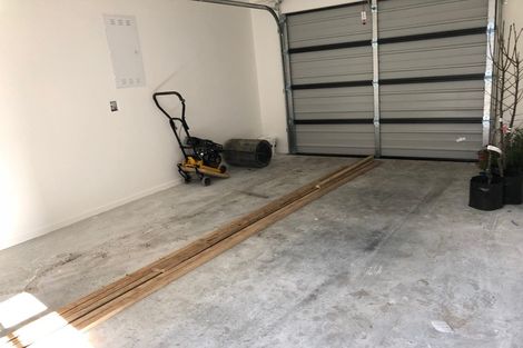 Photo of property in 1 Robalan Close, Halswell, Christchurch, 8025