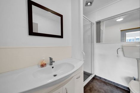 Photo of property in 23b Tahurangi Place, Spotswood, New Plymouth, 4310