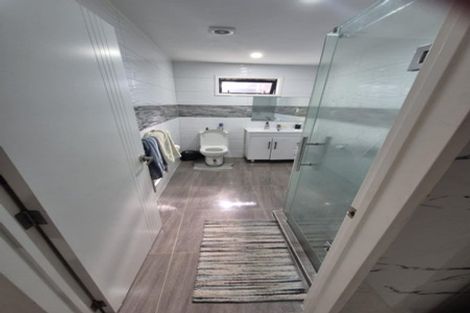 Photo of property in 18a Pistachio Place, Goodwood Heights, Auckland, 2105