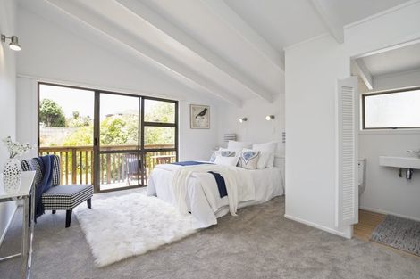 Photo of property in 62 Parker Avenue, New Lynn, Auckland, 0600