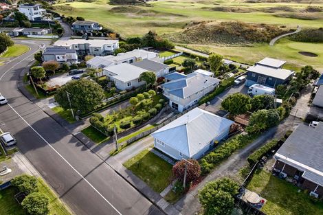 Photo of property in 9a Eatwell Avenue, Paraparaumu Beach, Paraparaumu, 5032