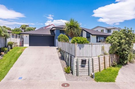Photo of property in 9 Telford Way, Raumati Beach, Paraparaumu, 5032