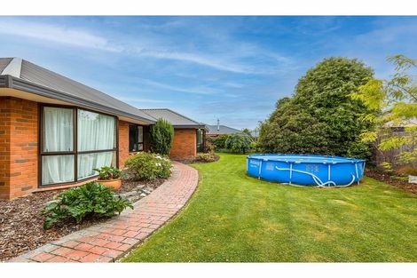 Photo of property in 61 Lowry Avenue, Redwood, Christchurch, 8051