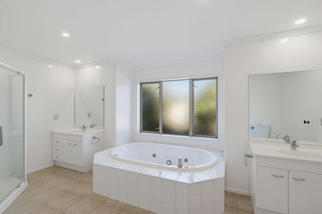 Photo of property in 6 Thornley Place, Woodend, 7610