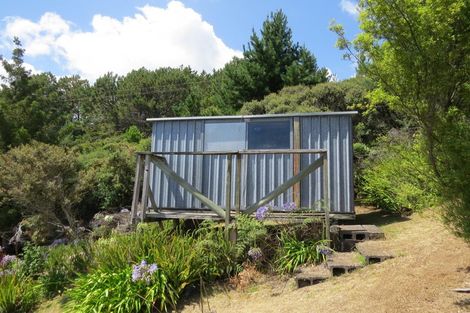 Photo of property in 47 Puriri Road, Te Kouma, Coromandel, 3581