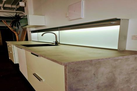 Photo of property in 4c69/118 Broadway, Newmarket, Auckland, 1023