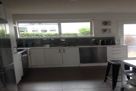 Photo of property in 1/22 Seaforth Avenue, Mangere Bridge, Auckland, 2022