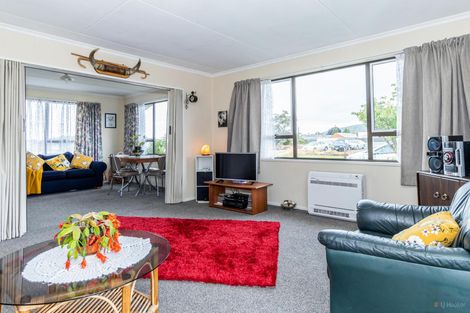 Photo of property in 5-5a Rugby Street, Waimate, 7924