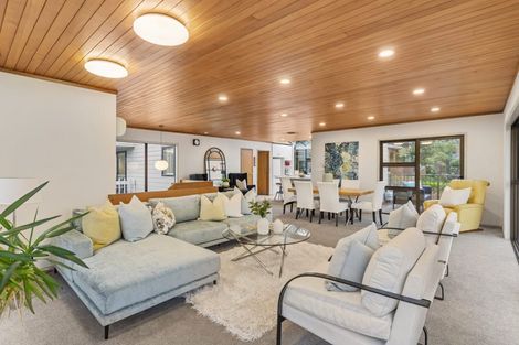 Photo of property in 49 Bellbird Rise, Murrays Bay, Auckland, 0630