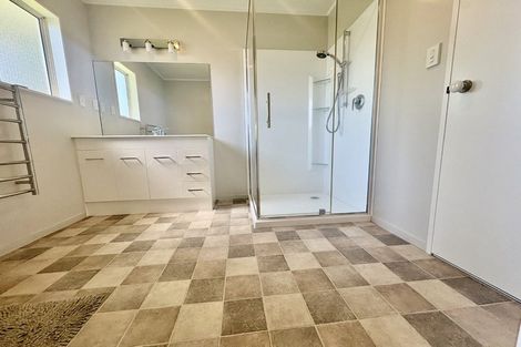 Photo of property in 6 Gerontius Glade, Torbay, Auckland, 0630