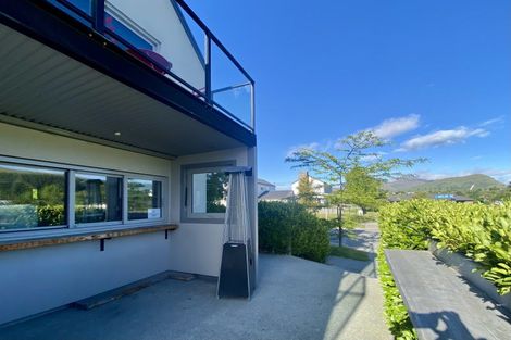Photo of property in 1 Onslow Road, Lake Hayes, Queenstown, 9304