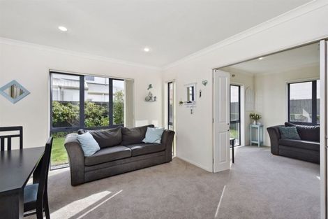 Photo of property in 3 Saint Clair Close, Harewood, Christchurch, 8051