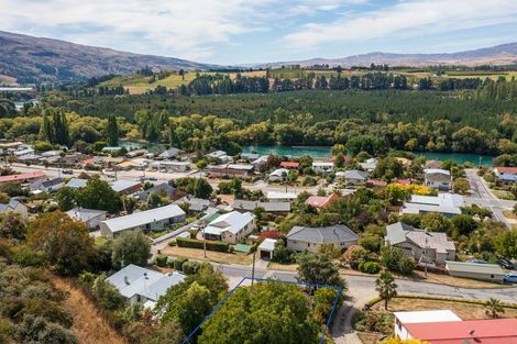 Photo of property in 35 Branxholm Street, Roxburgh, 9500