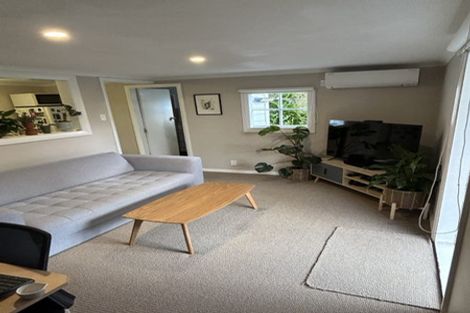 Photo of property in 26 Northland Road, Northland, Wellington, 6012