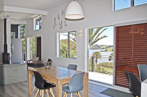 Photo of property in 119 Manu Drive, Kaiwaka, 0573