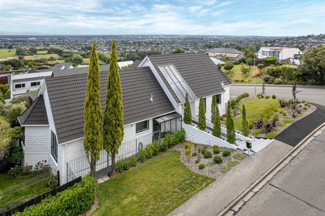 Photo of property in 2 Petworth Place, Westmorland, Christchurch, 8025