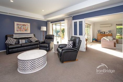 Photo of property in 8 Marguerite Place, Aidanfield, Christchurch, 8025