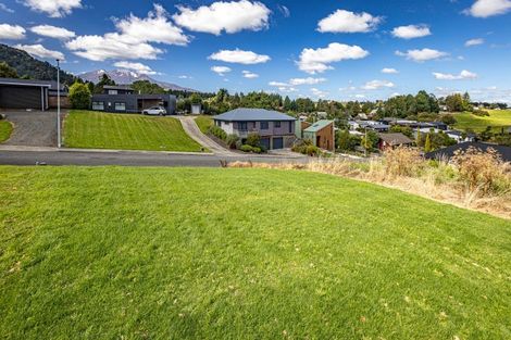 Photo of property in 11 Kowhai Heights, Ohakune, 4625